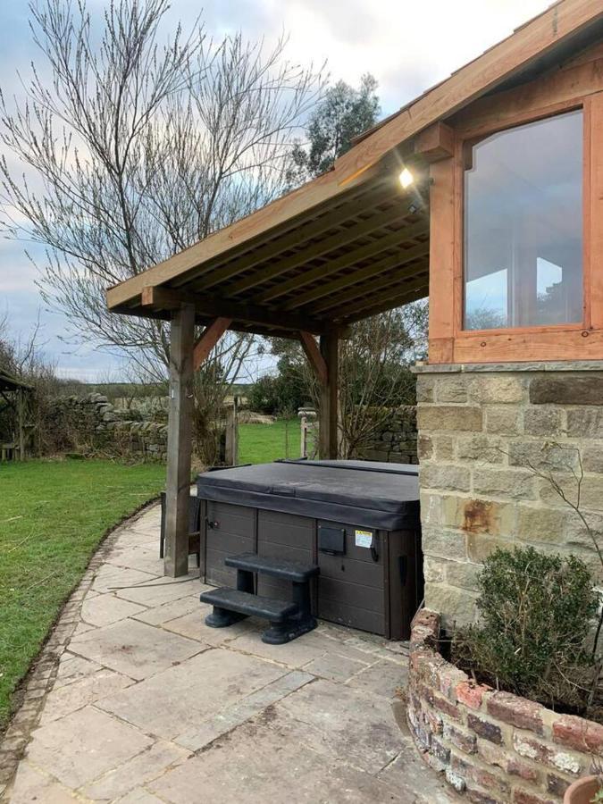 Вилла Meagill Farmhouse Hot Tub Bbq Hut Отли Экстерьер фото