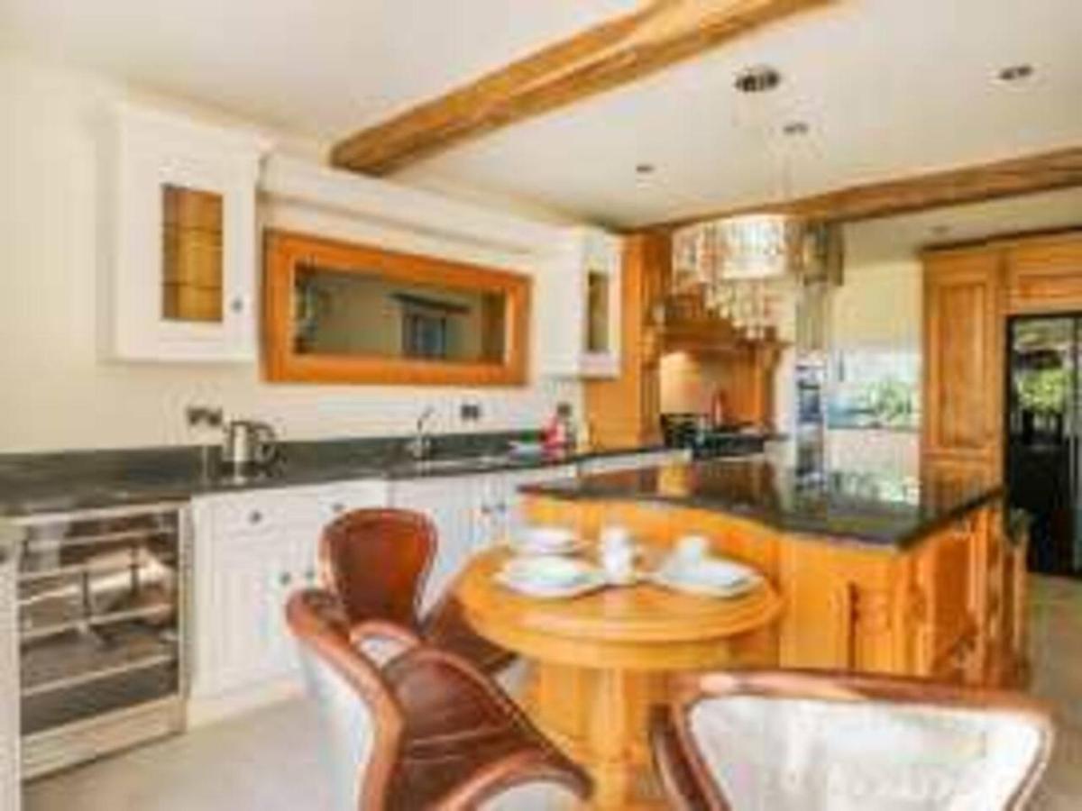 Вилла Meagill Farmhouse Hot Tub Bbq Hut Отли Экстерьер фото